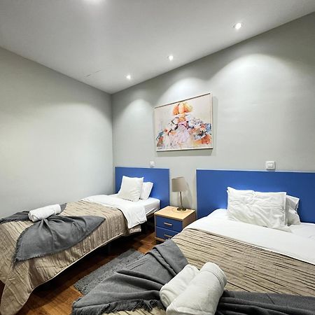 Exclusivo En Sol Exterior Bar Temporal Apartment มาดริด ภายนอก รูปภาพ