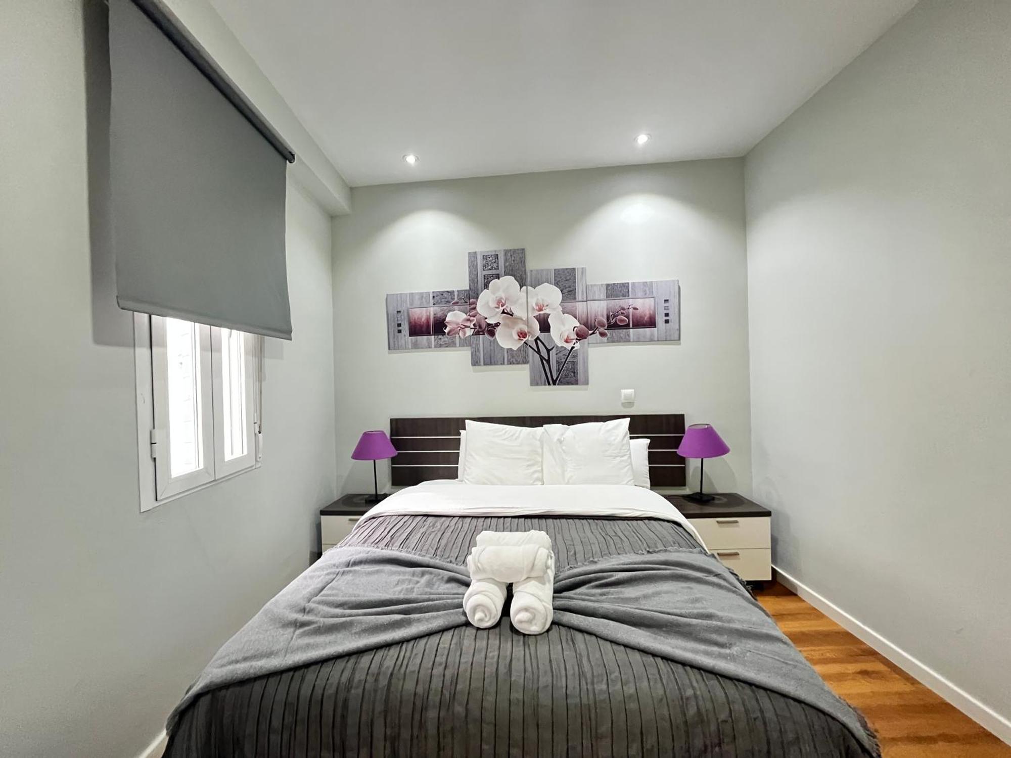 Exclusivo En Sol Exterior Bar Temporal Apartment มาดริด ภายนอก รูปภาพ