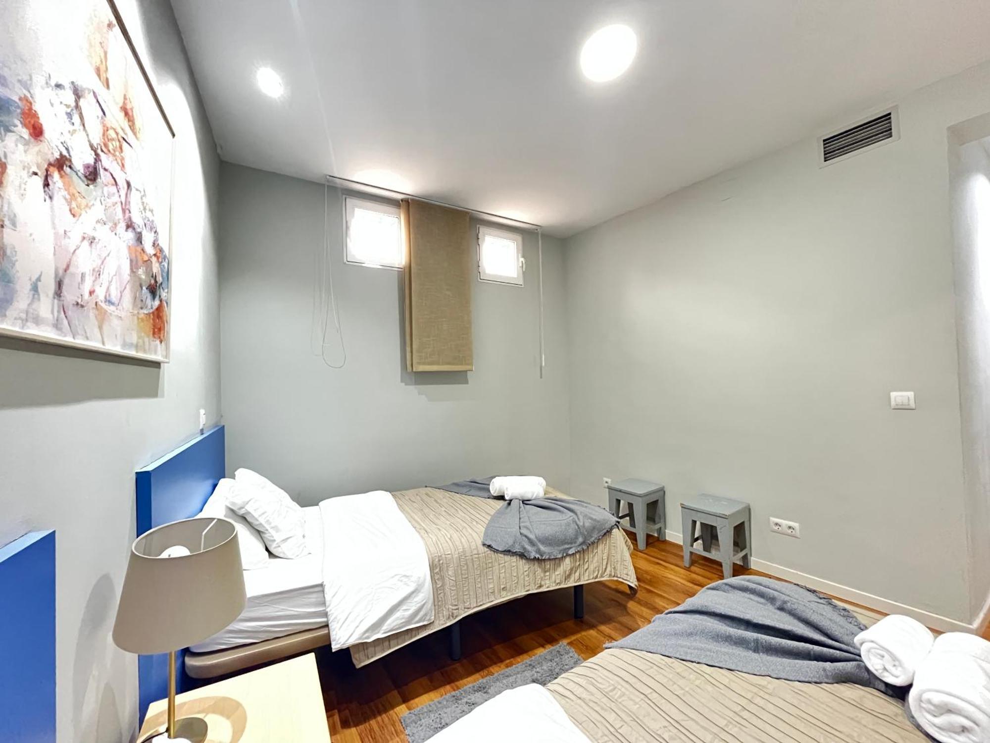 Exclusivo En Sol Exterior Bar Temporal Apartment มาดริด ภายนอก รูปภาพ